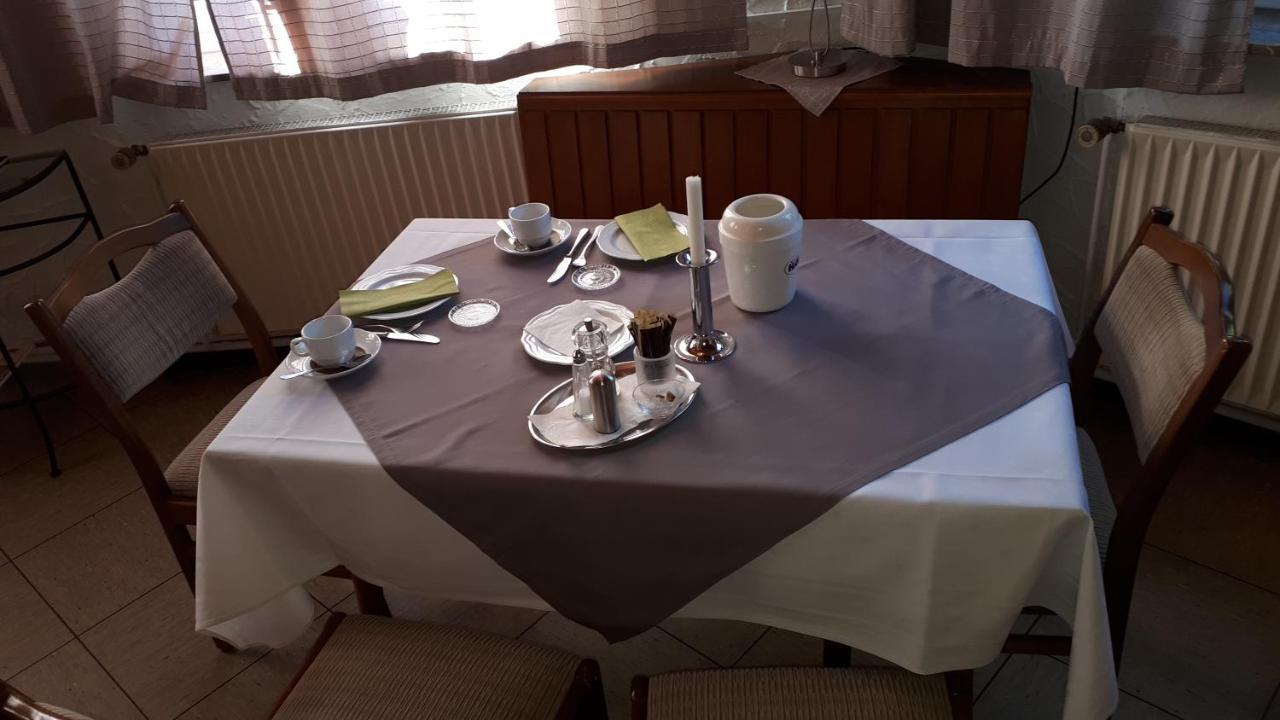 Gasthaus Deutsches Haus Garni Wunstorf Eksteriør bilde